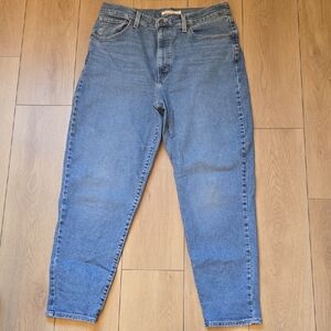Levi's High-waisted Mom Jeans Sz 33x29